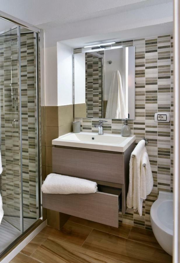 Monolocale Al Vicoletto Apartment Каляри Екстериор снимка