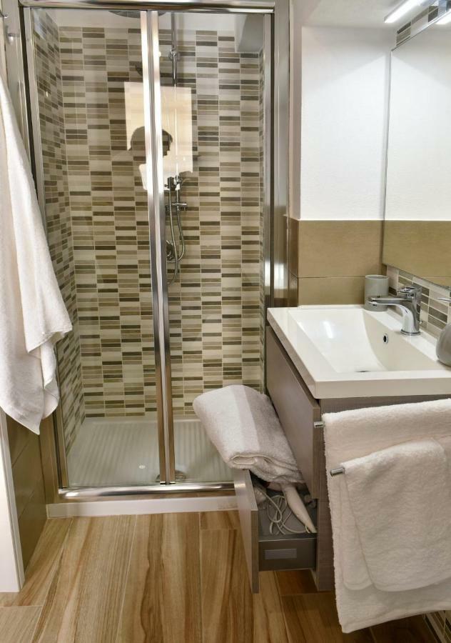 Monolocale Al Vicoletto Apartment Каляри Екстериор снимка